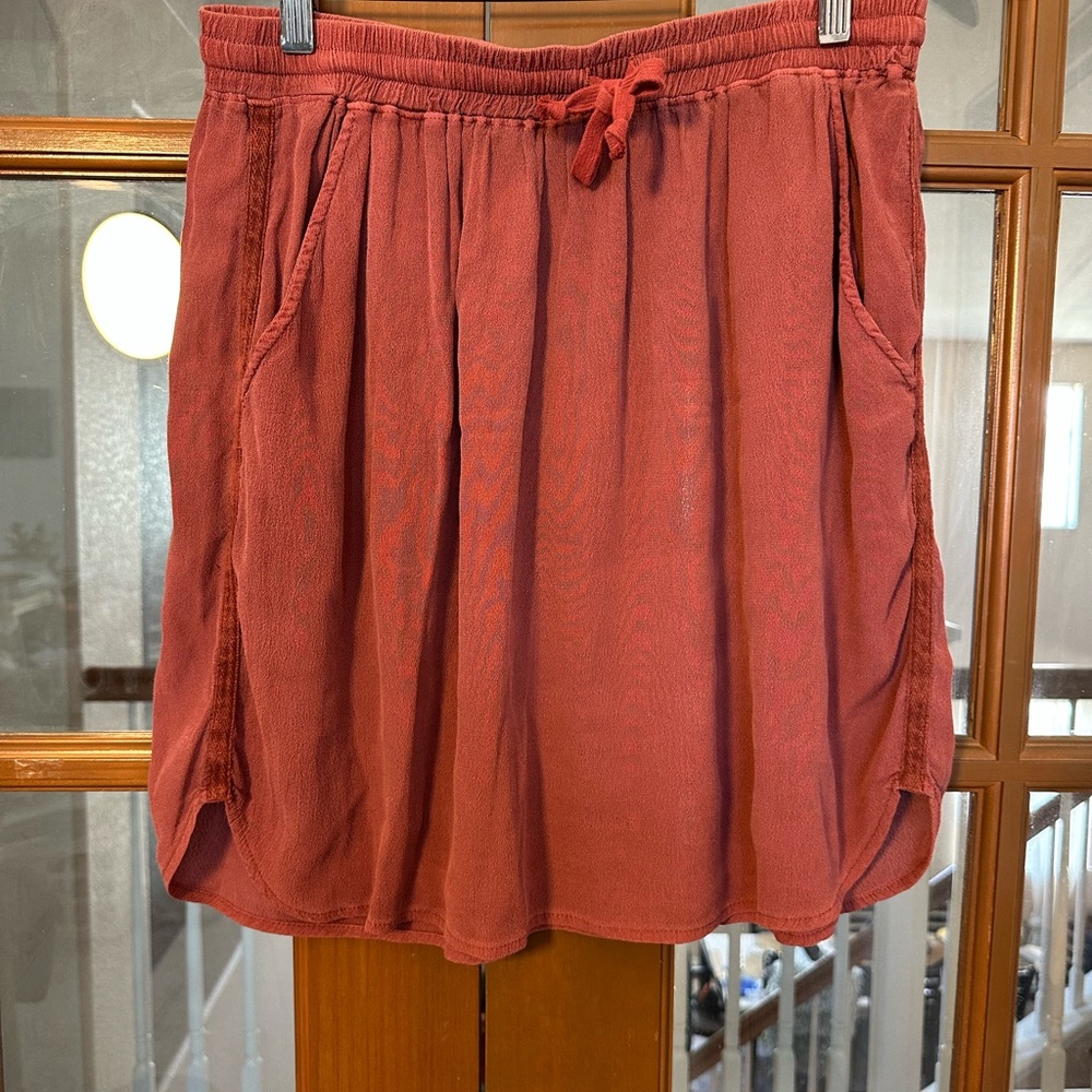 Casual Red Skirt with Pockets